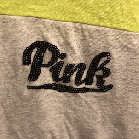 Victoria’s Secret pink shirt - Picture 3 of 4